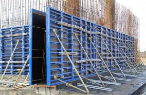 Опалубка в аренду: Как сэкономить время и деньги на строительных проектах